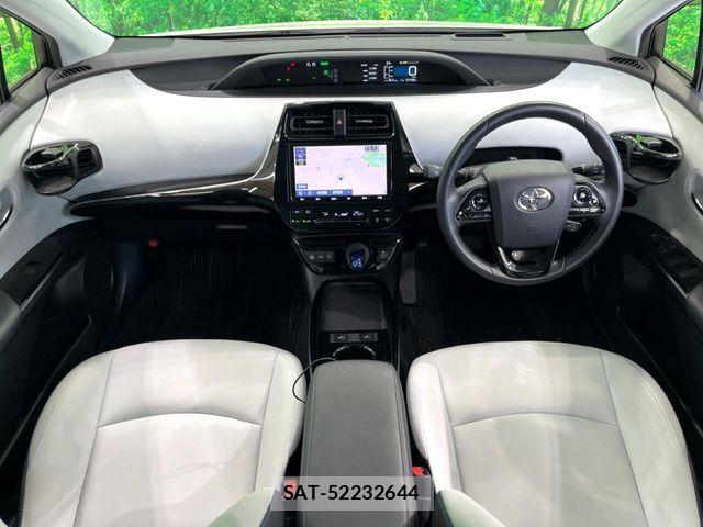 Toyota PRIUS 2019-07 7223769-1