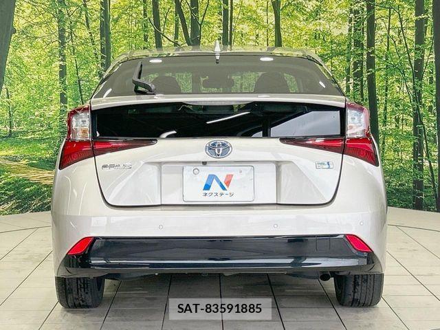 Toyota PRIUS 2019-05 7223768-14