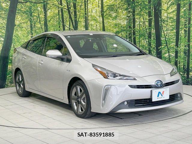 Toyota PRIUS 2019-05 7223768-15
