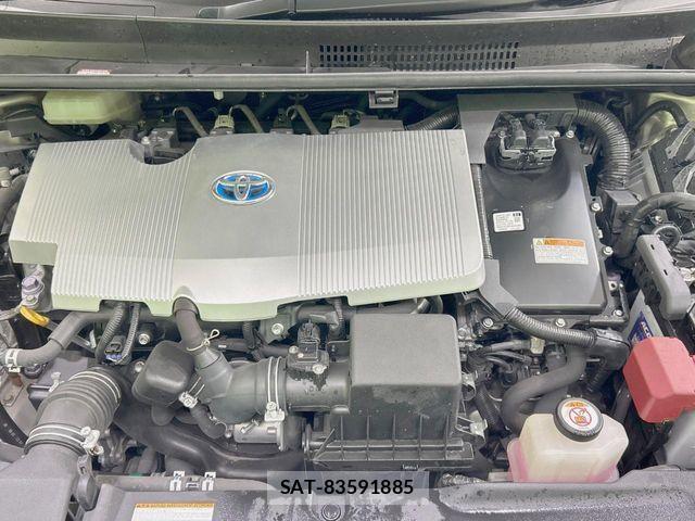 Toyota PRIUS 2019-05 7223768-17