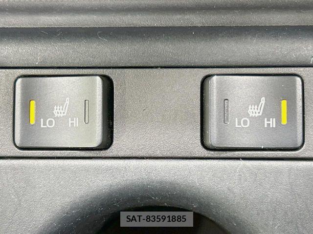 Toyota PRIUS 2019-05 7223768-6