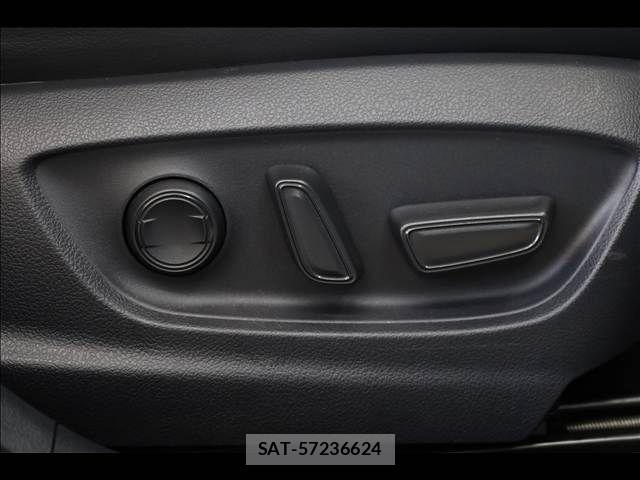 Toyota PRIUS 2019-04 7223764-14