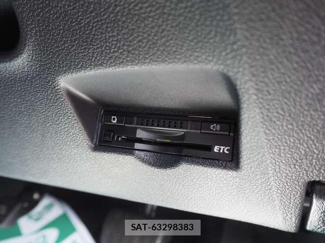 Toyota PRIUS 2016-07 7223701-14