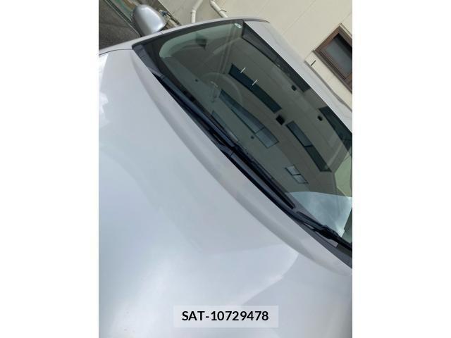 Toyota PRIUS 2013-06 7223662-3