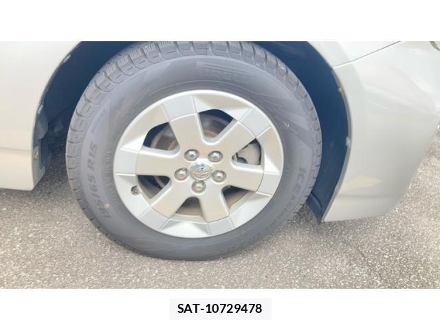Toyota PRIUS 2013-06 7223662-7