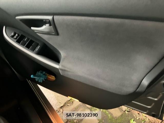 Toyota PRIUS 2009-06 7223602-10