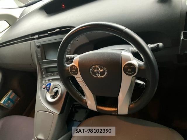 Toyota PRIUS 2009-06 7223602-11