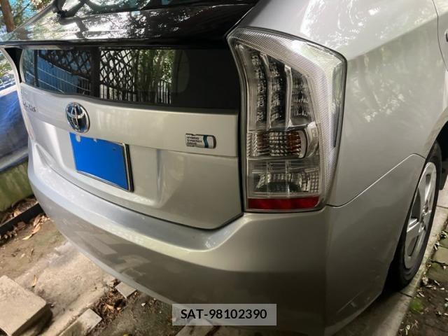 Toyota PRIUS 2009-06 7223602-4