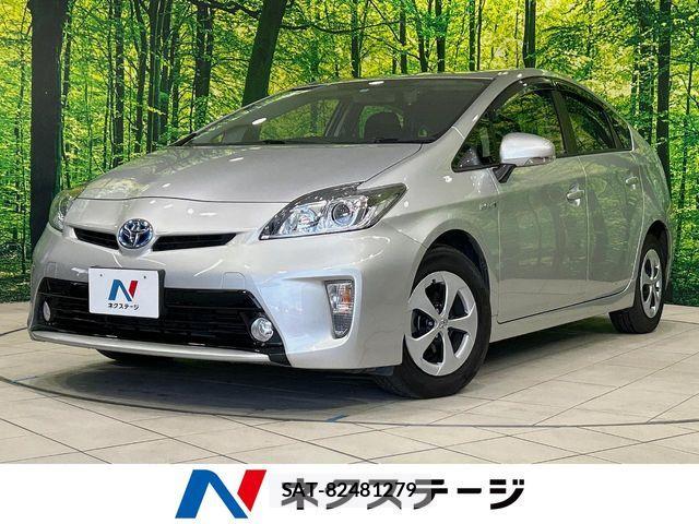 Toyota PRIUS 2014-02 7223672-0