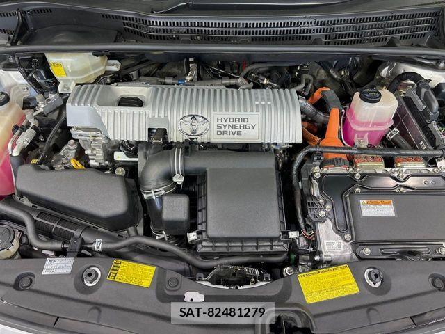 Toyota PRIUS 2014-02 7223672-17