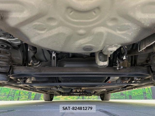 Toyota PRIUS 2014-02 7223672-18