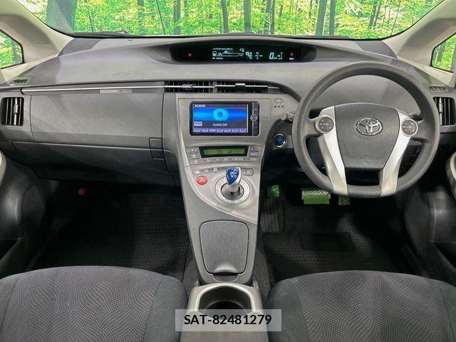 Toyota PRIUS 2014-02 7223672-1