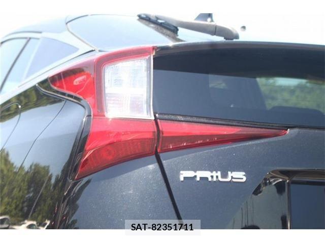 Toyota PRIUS 2020-10 7215542-10
