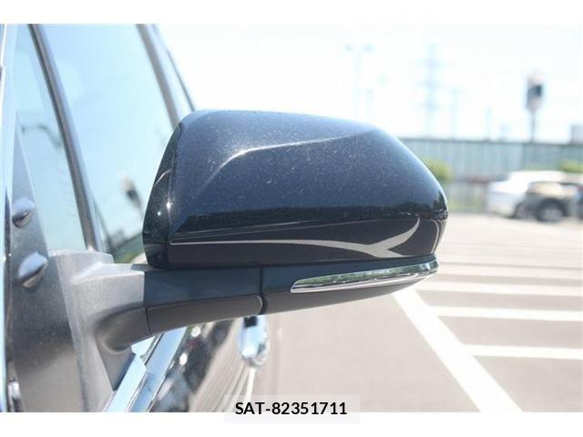 Toyota PRIUS 2020-10 7215542-15
