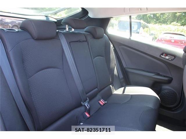 Toyota PRIUS 2020-10 7215542-25