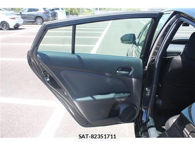 Toyota PRIUS 2020-10 7215542-27