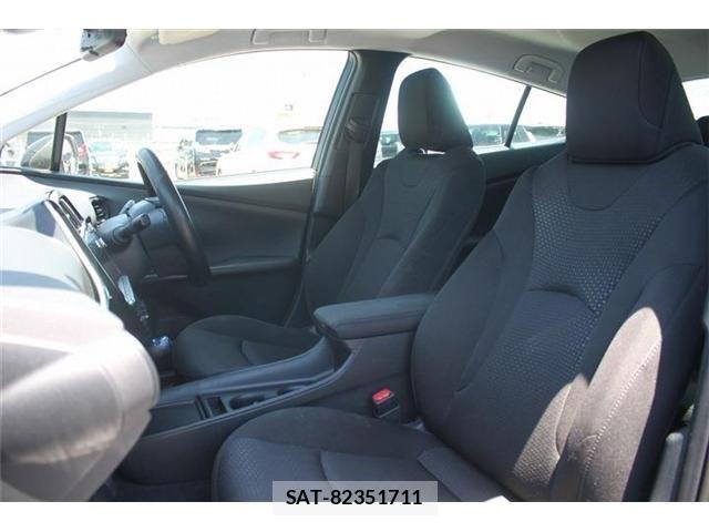 Toyota PRIUS 2020-10 7215542-29