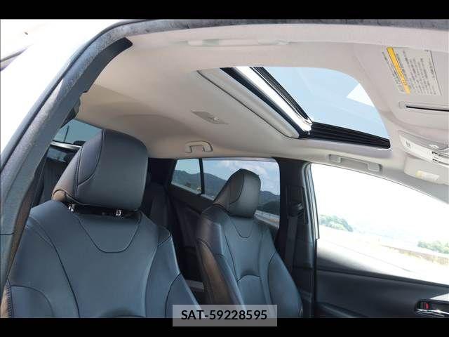 Toyota PRIUS 2017-07 7223716-11