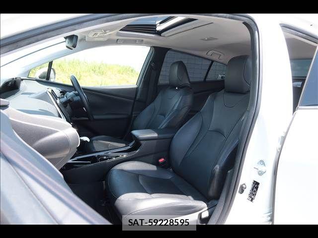 Toyota PRIUS 2017-07 7223716-16