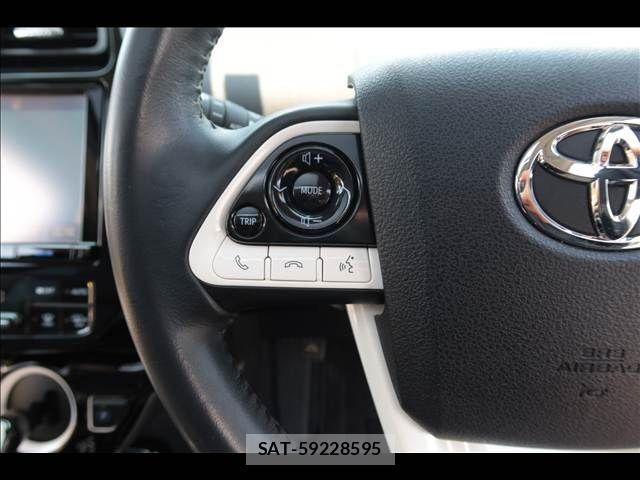 Toyota PRIUS 2017-07 7223716-25