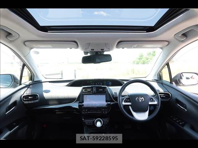 Toyota PRIUS 2017-07 7223716-8