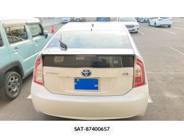 Toyota PRIUS 2012-04 7223648-9