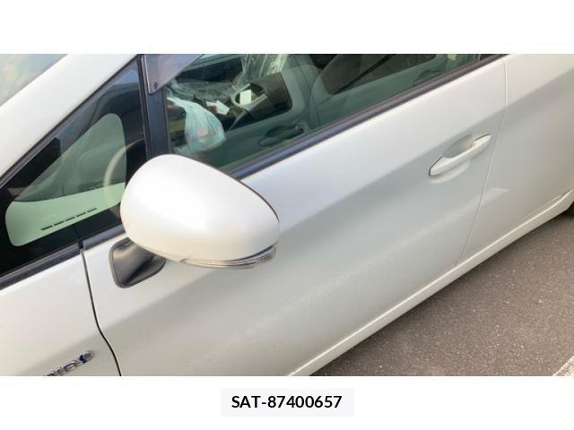 Toyota PRIUS 2012-04 7223648-6