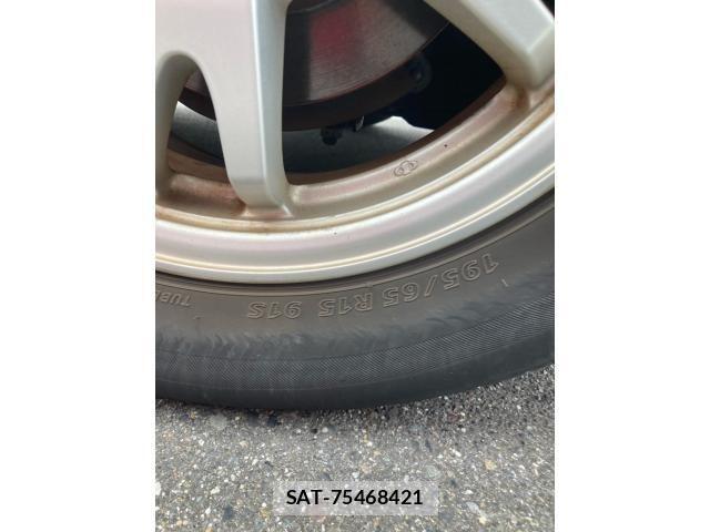 Toyota PRIUS 2011-08 7223637-5