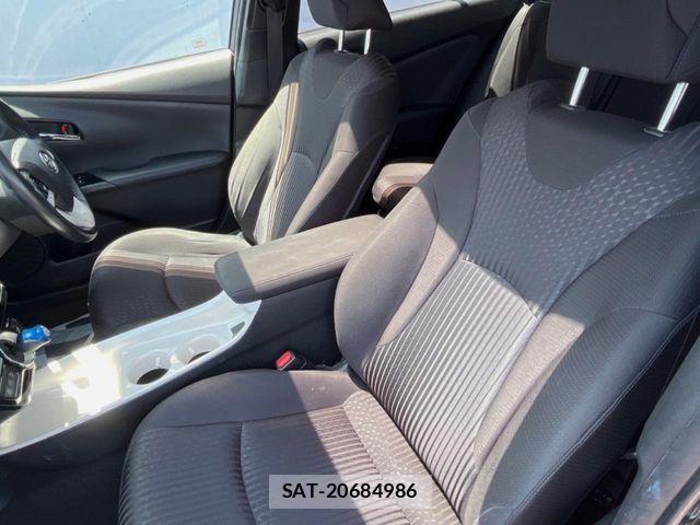 Toyota PRIUS 2017-06 7217153-7