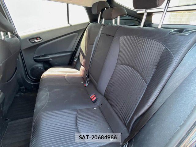 Toyota PRIUS 2017-06 7217153-8