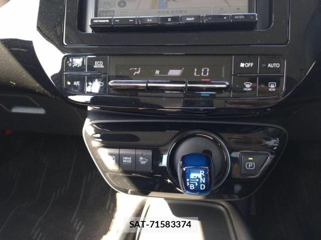 Toyota PRIUS 2019-05 7223766-14