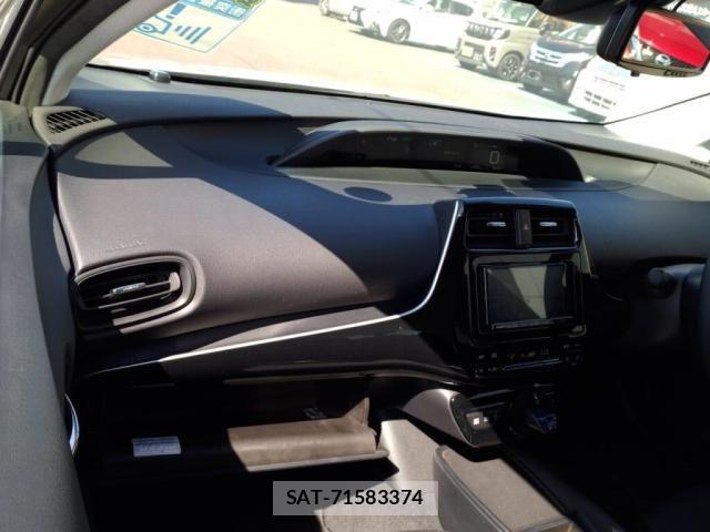 Toyota PRIUS 2019-05 7223766-19