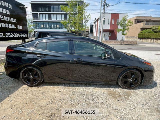 Toyota PRIUS 2021-11 7223796-19