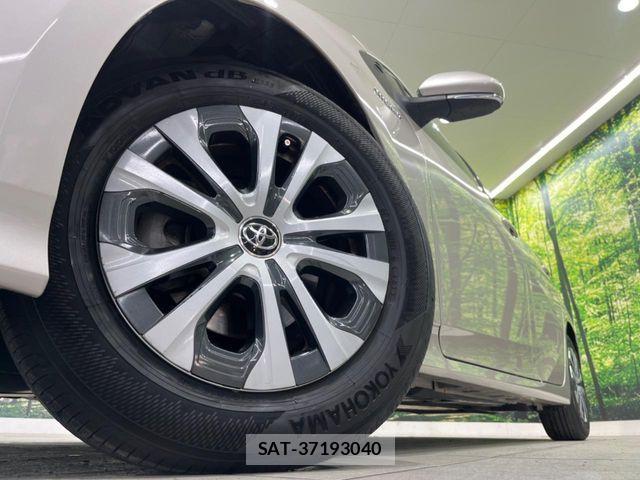 Toyota PRIUS 2019-07 7217373-12