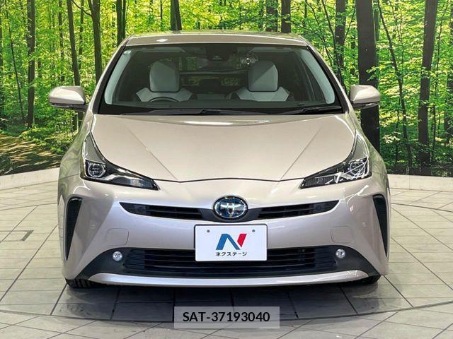 Toyota PRIUS 2019-07 7217373-13
