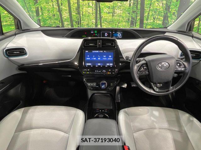 Toyota PRIUS 2019-07 7217373-1