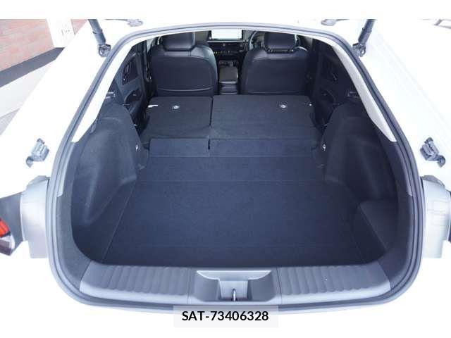 Toyota PRIUS 2023-10 7223825-11