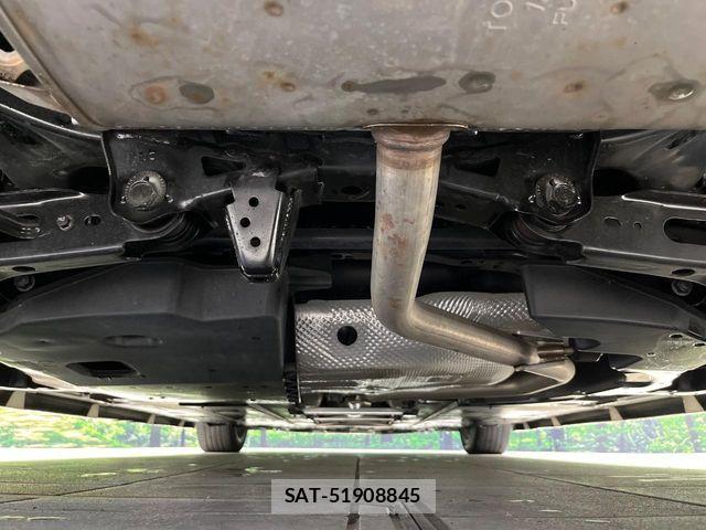 Toyota PRIUS 2019-05 7223765-19