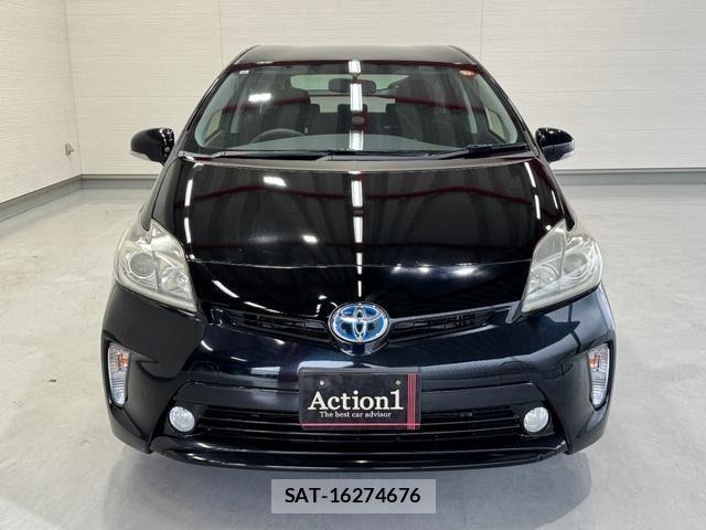 Toyota PRIUS 2013-10 7223673-2