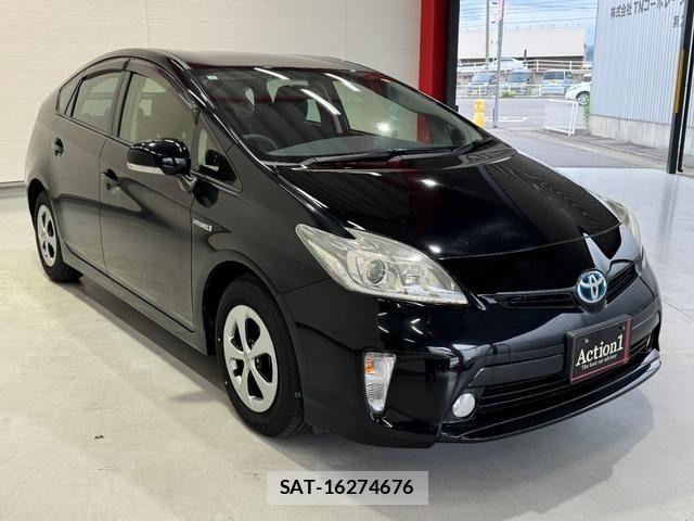 Toyota PRIUS 2013-10 7223673-6