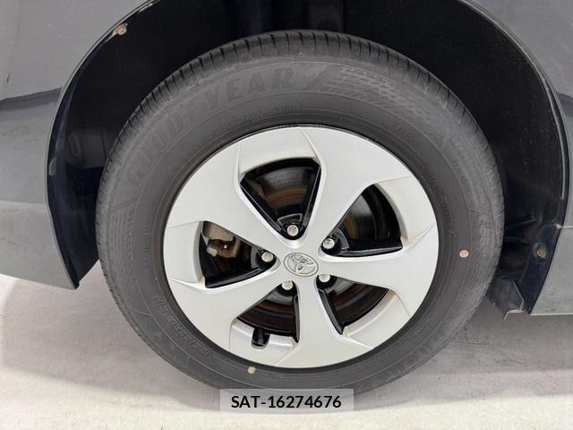 Toyota PRIUS 2013-10 7223673-8