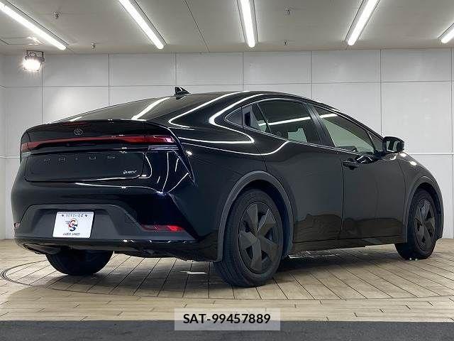 Toyota PRIUS 2023-03 7223805-16
