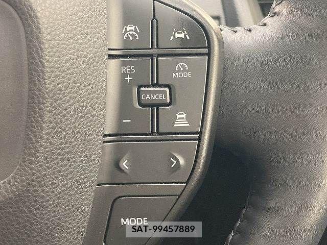 Toyota PRIUS 2023-03 7223805-6