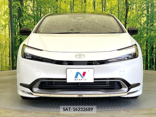 Toyota PRIUS 2023-07 7223811-13