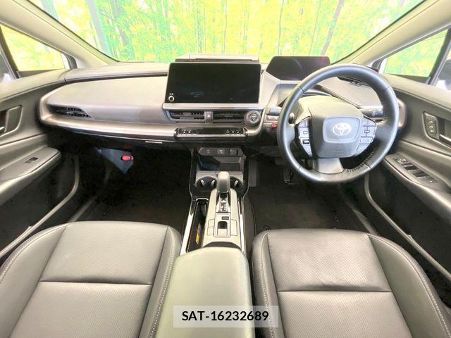 Toyota PRIUS 2023-07 7223811-1