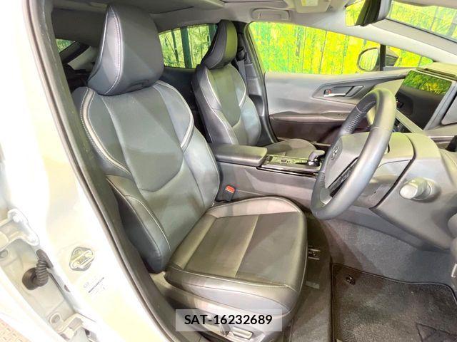 Toyota PRIUS 2023-07 7223811-7