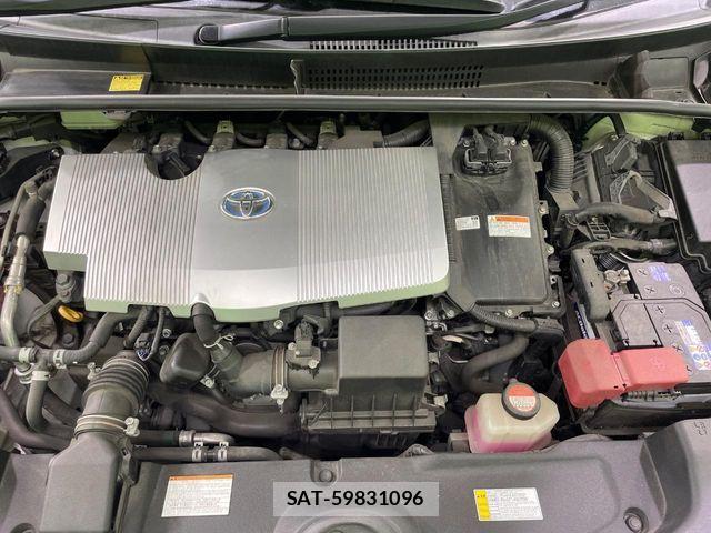 Toyota PRIUS 2015-12 7223682-17