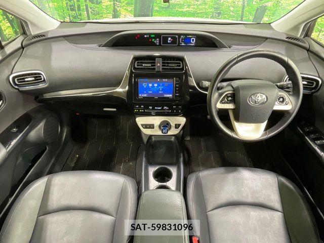 Toyota PRIUS 2015-12 7223682-1