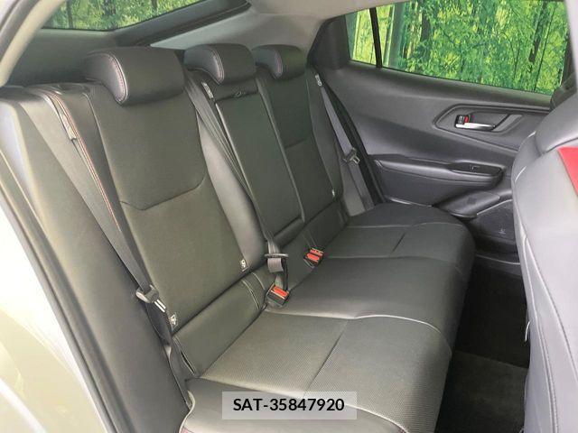 Toyota PRIUS 2024-08 7223845-9