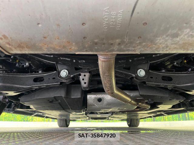 Toyota PRIUS 2024-08 7223845-19